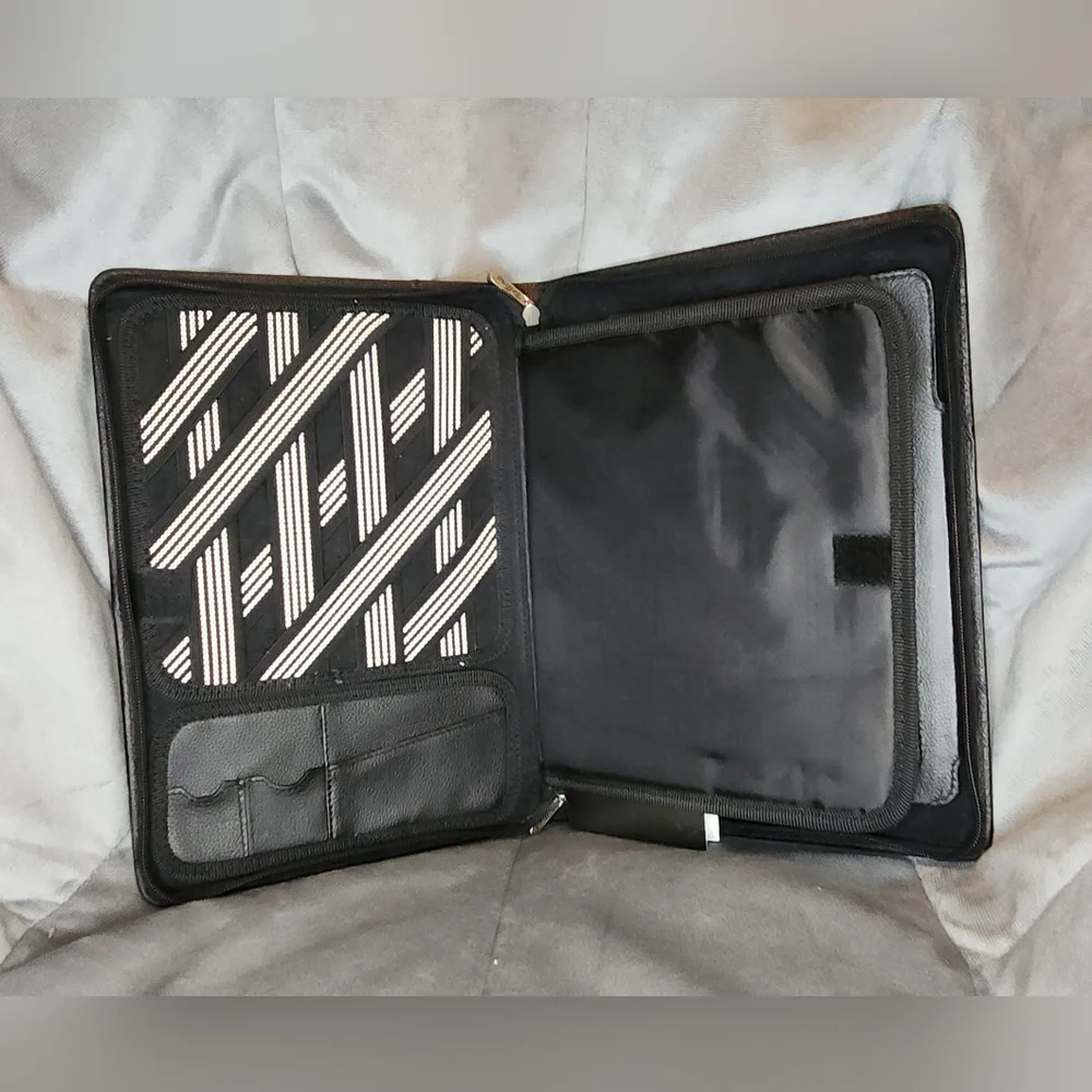 Reebok Bellino Black Tablet Case